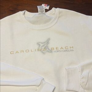 NWT Carolina Beach soft light crewneck sweatshirt w/ glitter swordfish print